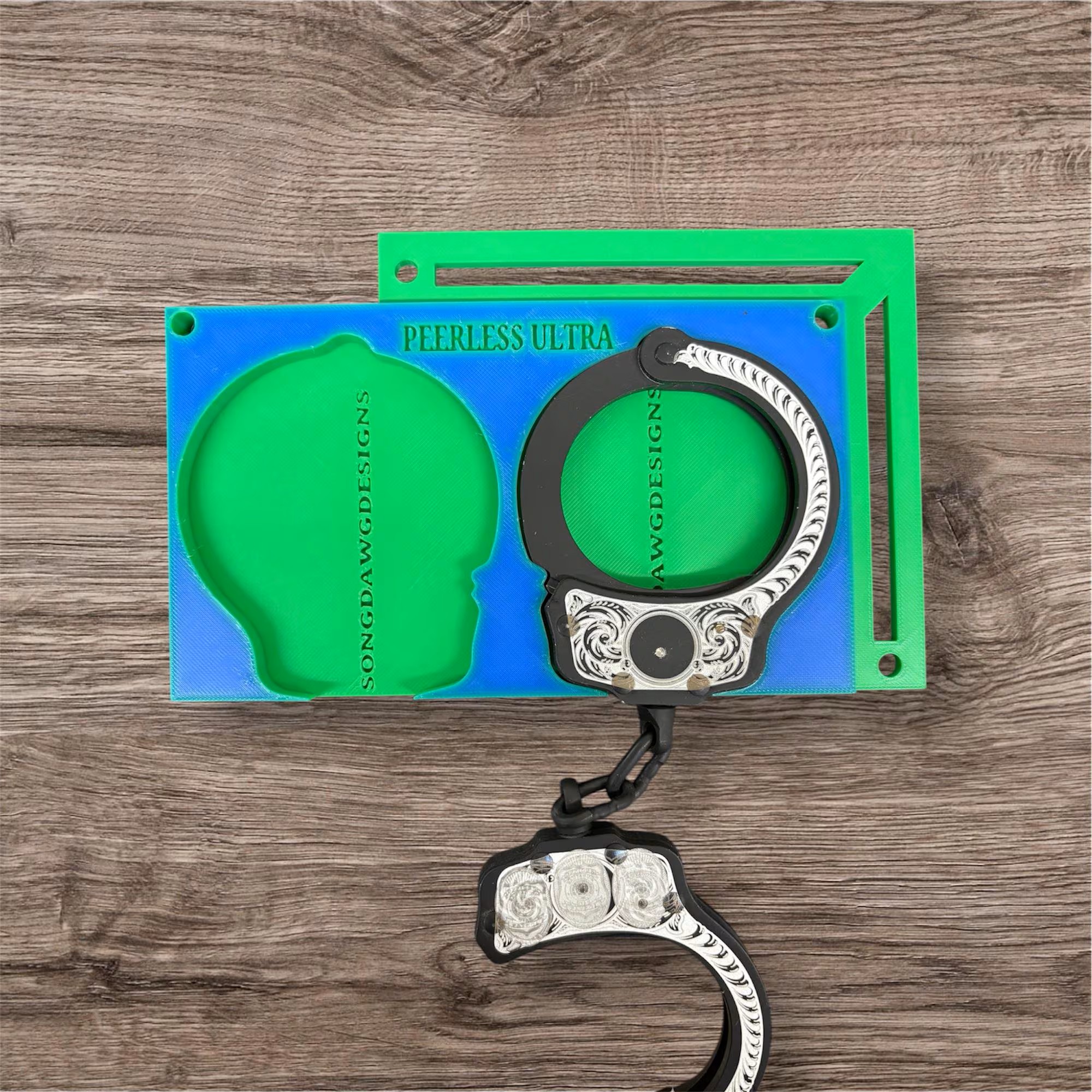 Handcuff engraving jig